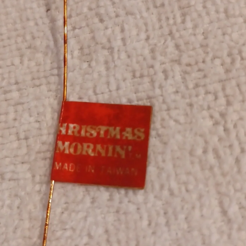Christmas Mornin set gold